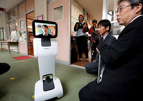 熊本的缺课学生现在可以通过机器人上学了